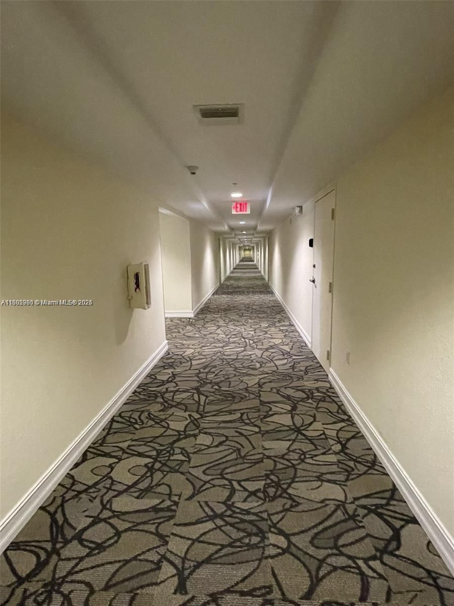 Real estate property located at 1555 Treasure Dr #201, Miami-dade, Breeze Condo, North Bay Village, FL