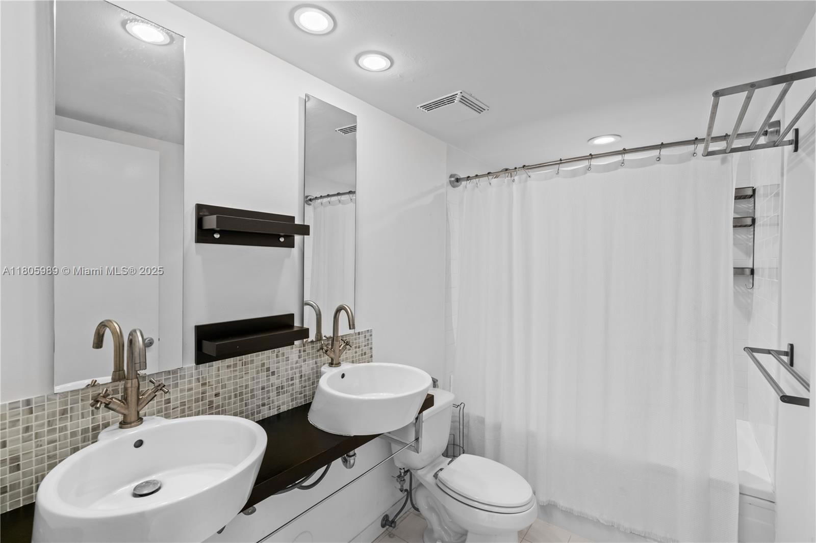 Real estate property located at 690 1st Ct #2717, Miami-dade, Neo Vertika, Miami, FL