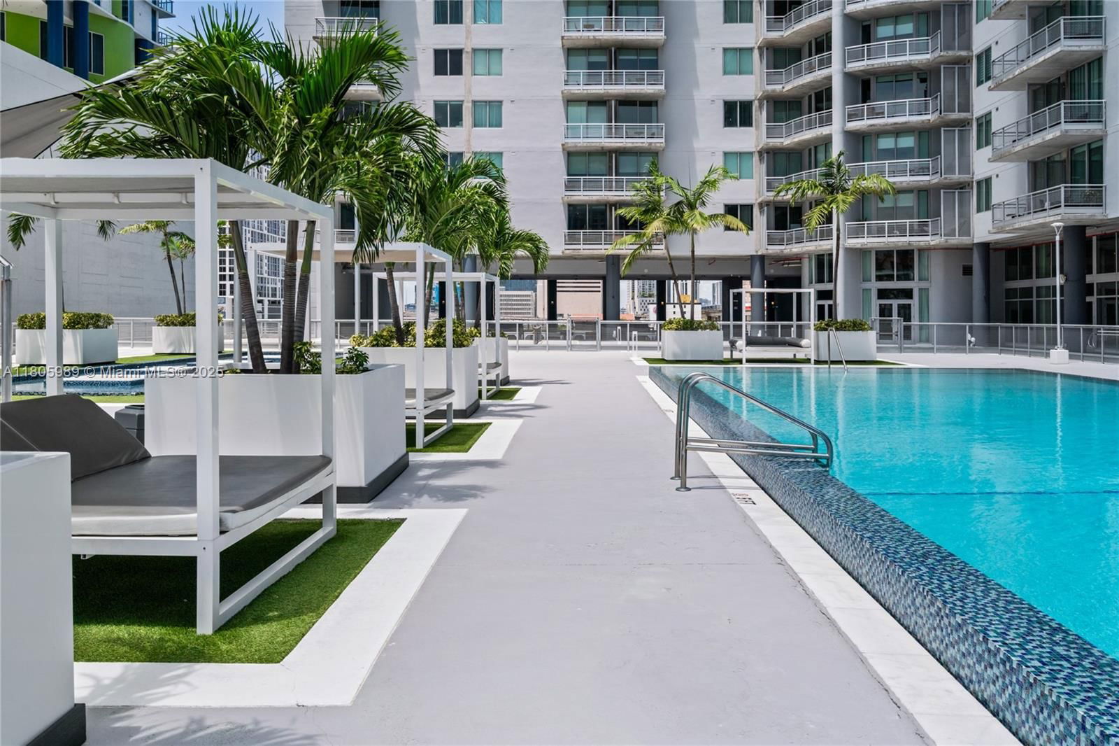 Real estate property located at 690 1st Ct #2717, Miami-dade, Neo Vertika, Miami, FL