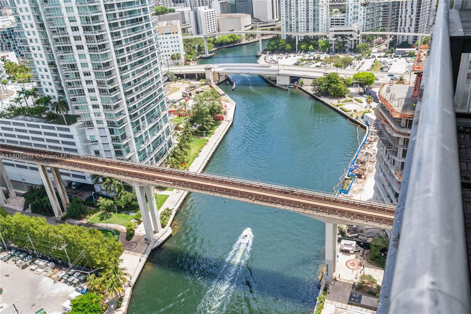 Real estate property located at 690 1st Ct #2717, Miami-dade, Neo Vertika, Miami, FL