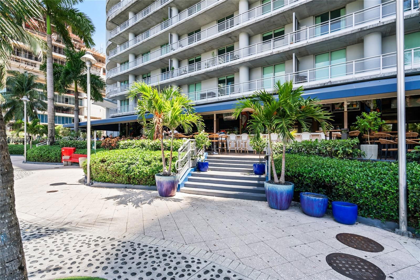 Real estate property located at 690 1st Ct #2717, Miami-dade, Neo Vertika, Miami, FL