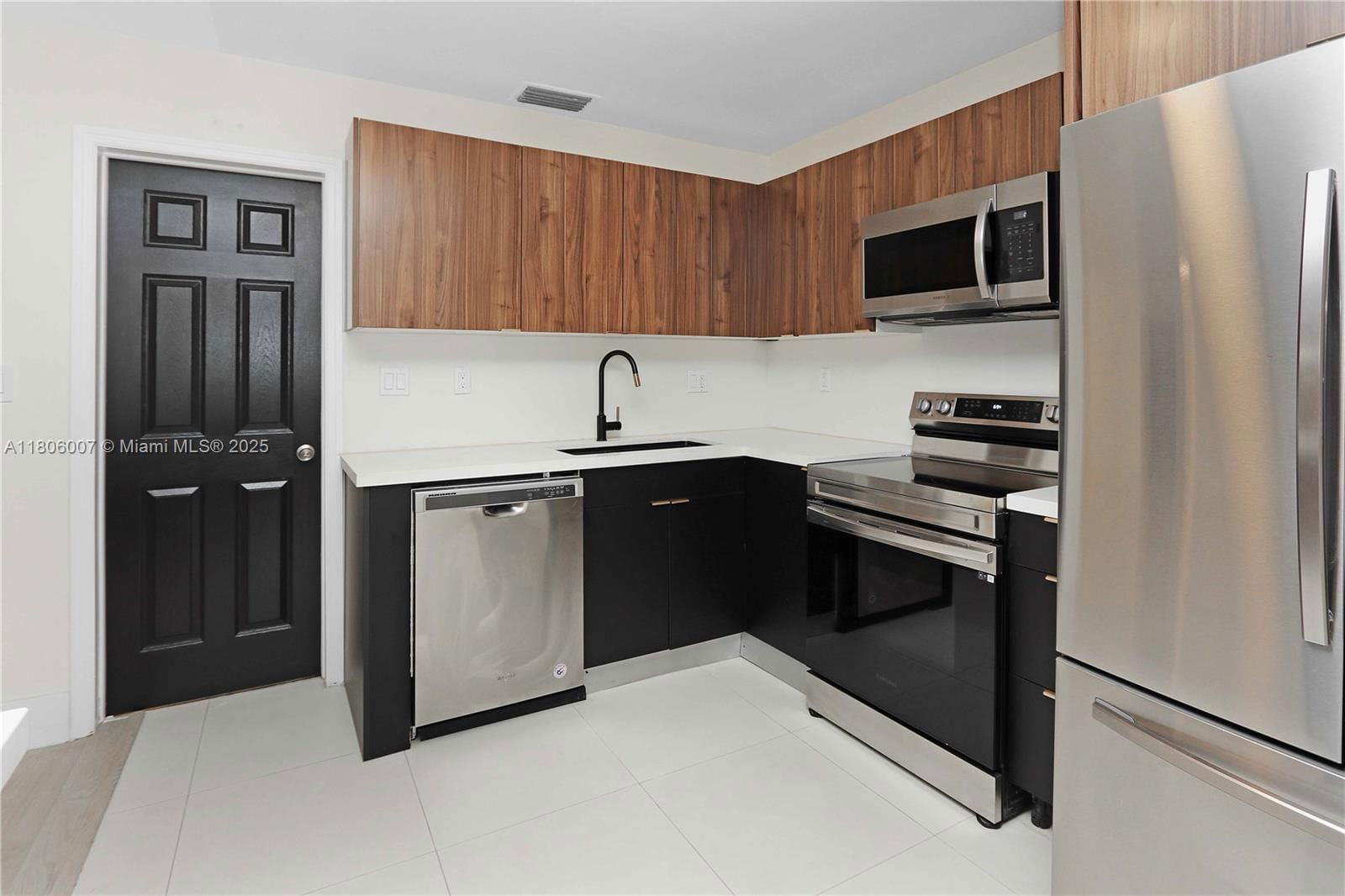 Real estate property located at 1415 Coolidge St, Broward, Hollywood Homesites High, Hollywood, FL