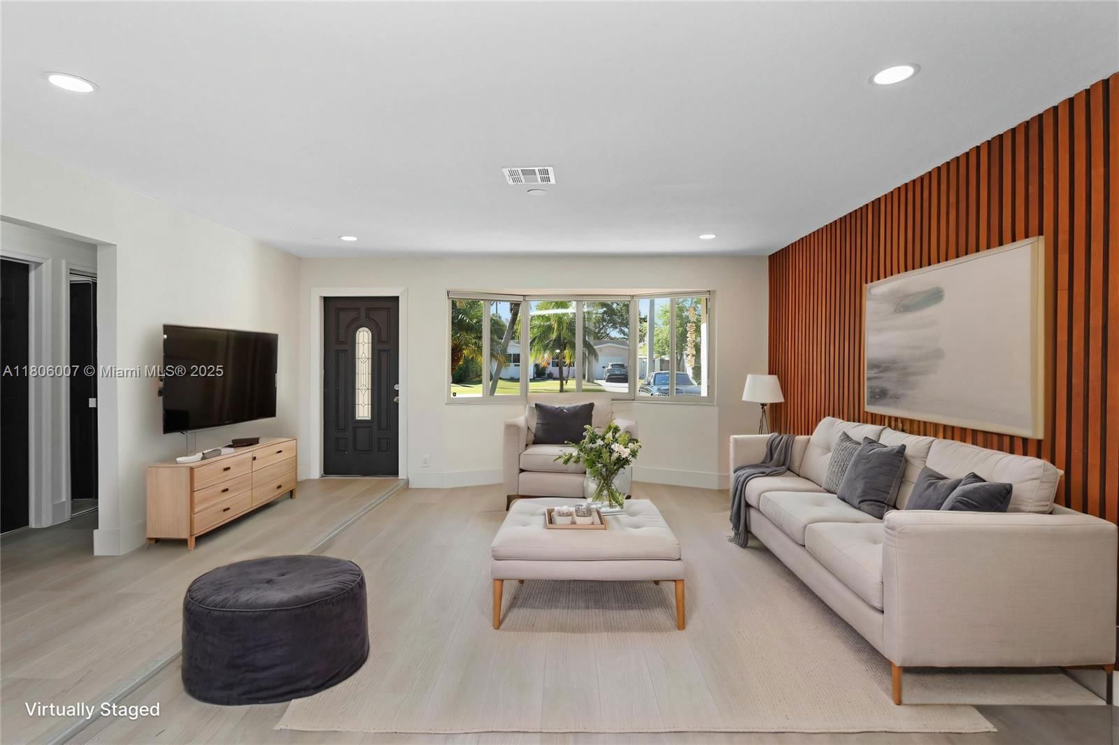 Real estate property located at 1415 Coolidge St, Broward, Hollywood Homesites High, Hollywood, FL