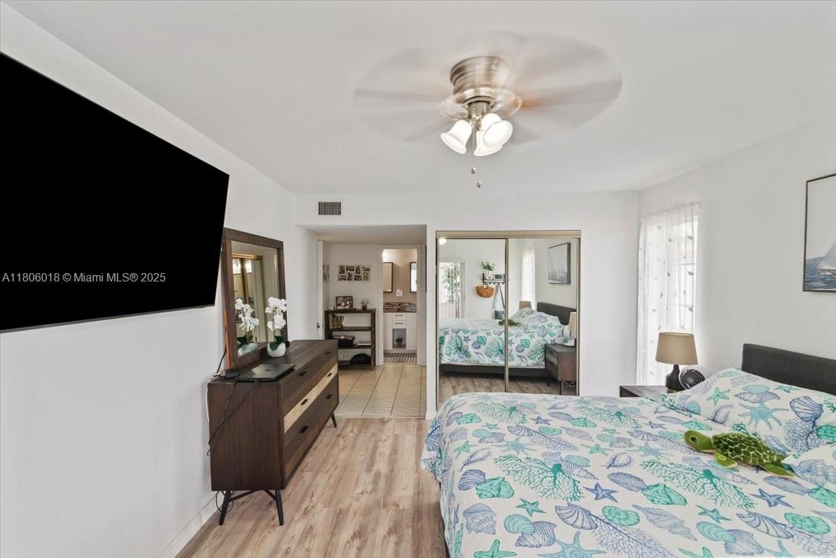 Real estate property located at 7 Greenway Vlg N #205, Palm Beach, Greenway Village North Co, Royal Palm Beach, FL