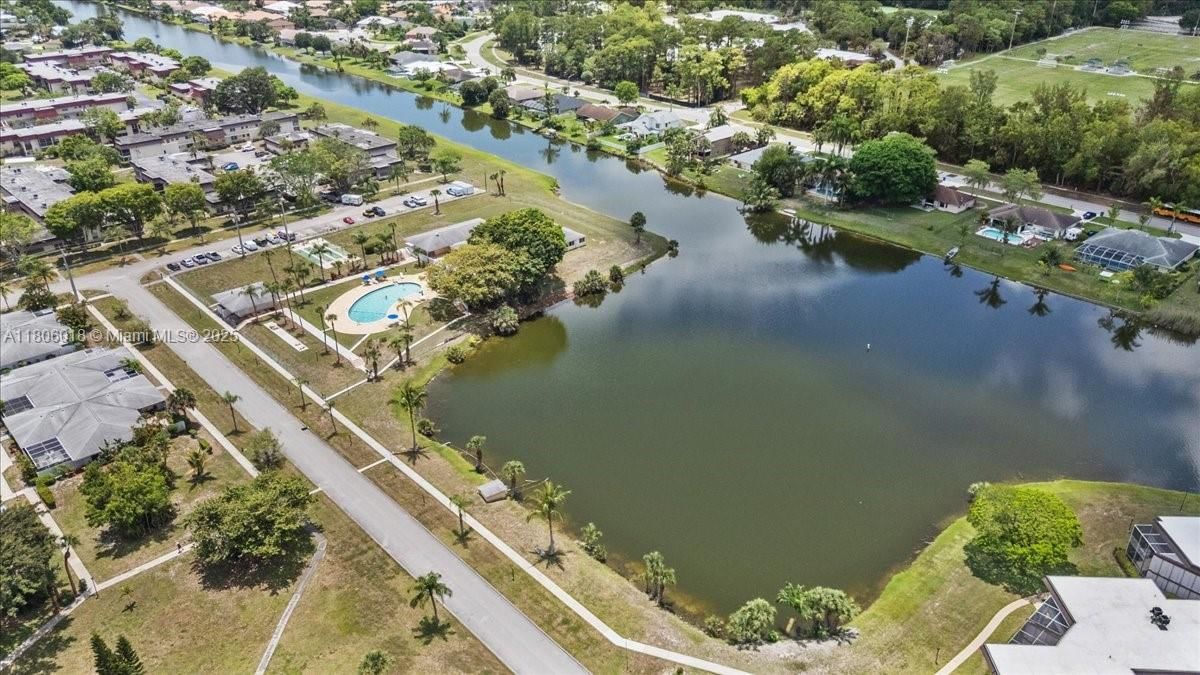 Real estate property located at 7 Greenway Vlg N #205, Palm Beach, Greenway Village North Co, Royal Palm Beach, FL
