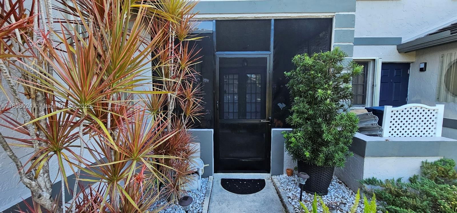 Real estate property located at 15545 110th Ter, Miami-dade, La Maison At The Hammocks, Miami, FL