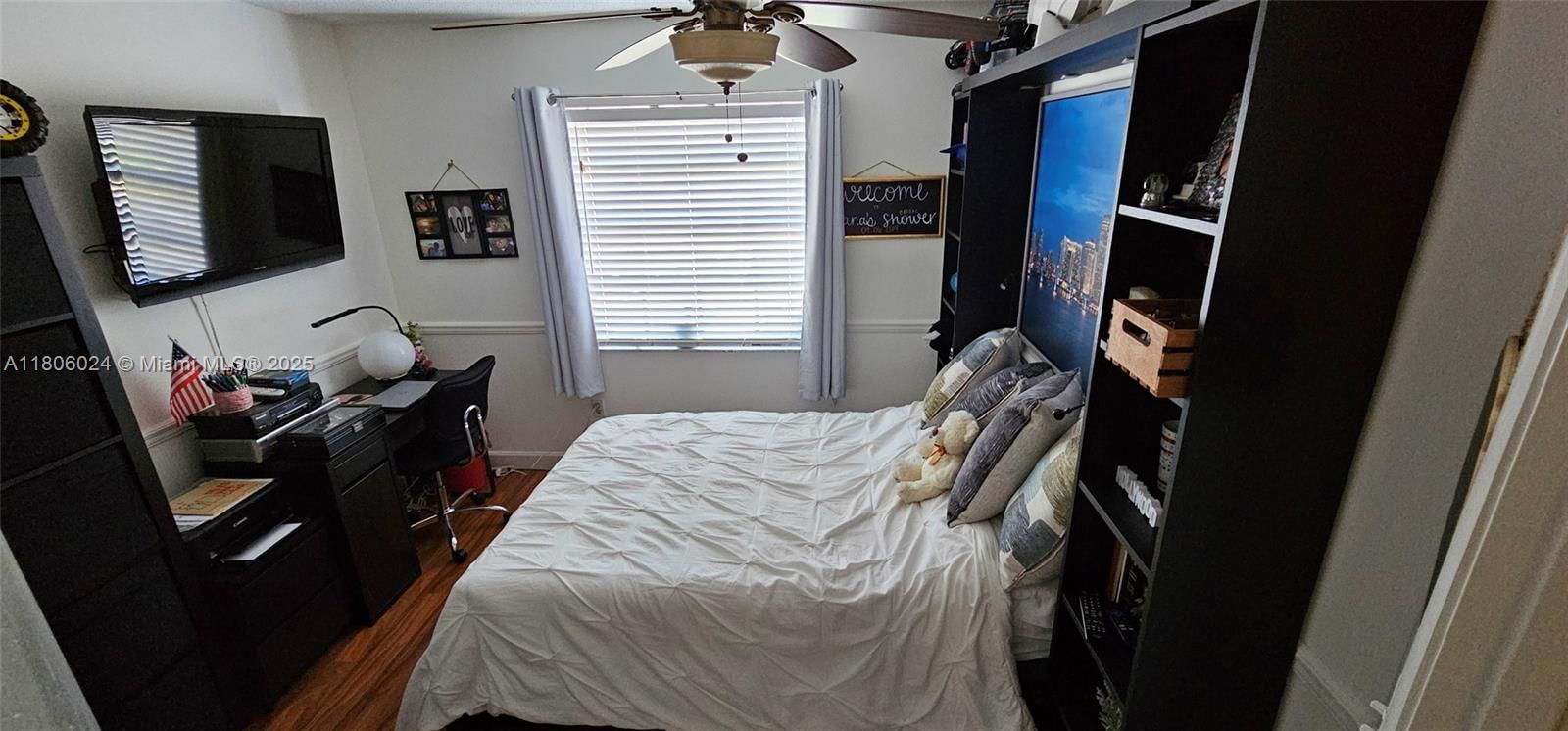 Real estate property located at 15545 110th Ter, Miami-dade, La Maison At The Hammocks, Miami, FL