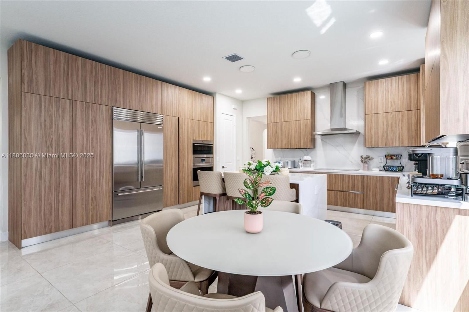 Real estate property located at 12070 83rd Pl, Miami-dade, South Kendall Sec A, Miami, FL