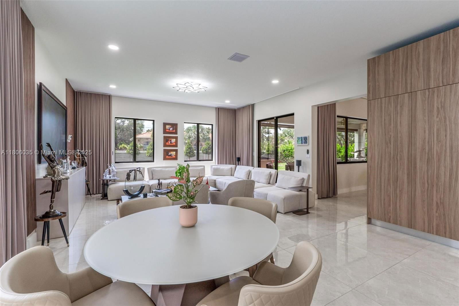 Real estate property located at 12070 83rd Pl, Miami-dade, South Kendall Sec A, Miami, FL