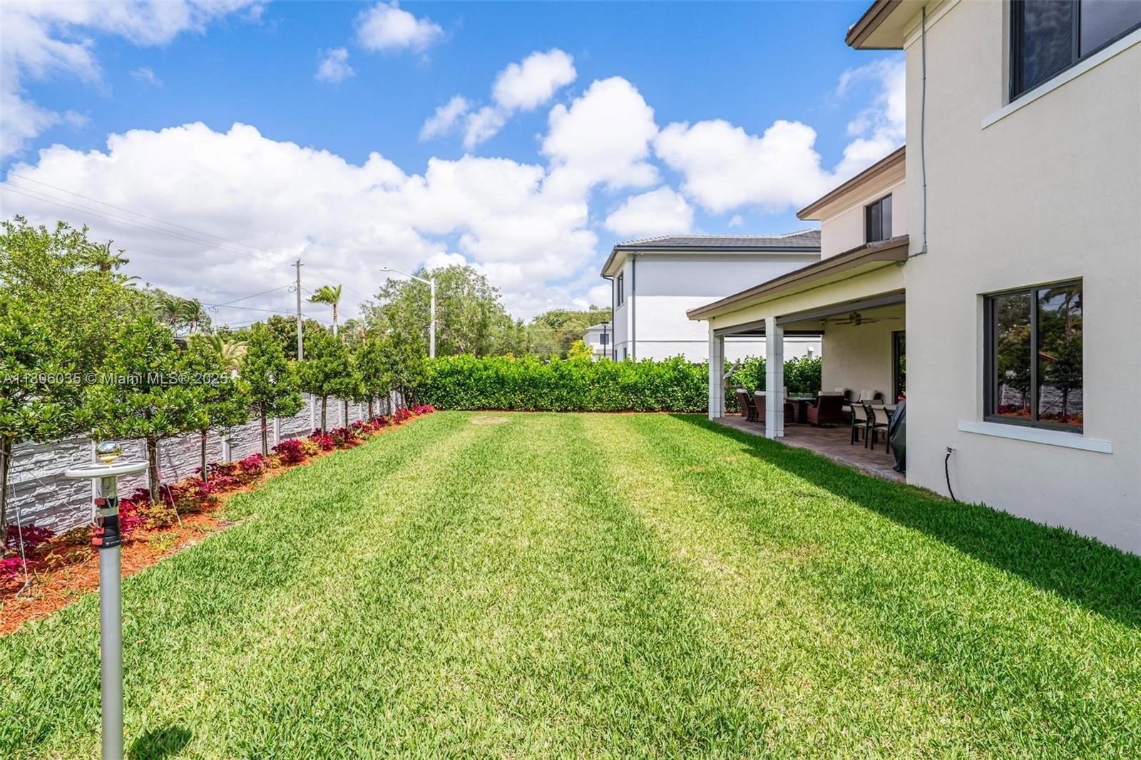 Real estate property located at 12070 83rd Pl, Miami-dade, South Kendall Sec A, Miami, FL