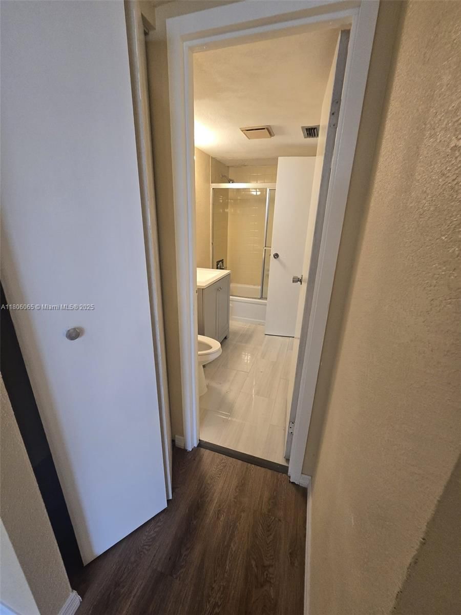 Real estate property located at 2999 48th Ave #245, Broward, Cypress Chase Condo No 2, Lauderdale Lakes, FL