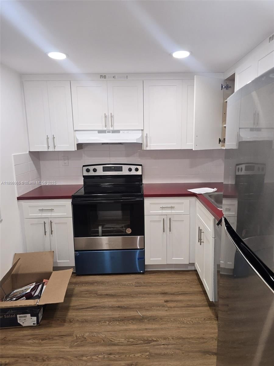 Real estate property located at 2999 48th Ave #245, Broward, Cypress Chase Condo No 2, Lauderdale Lakes, FL