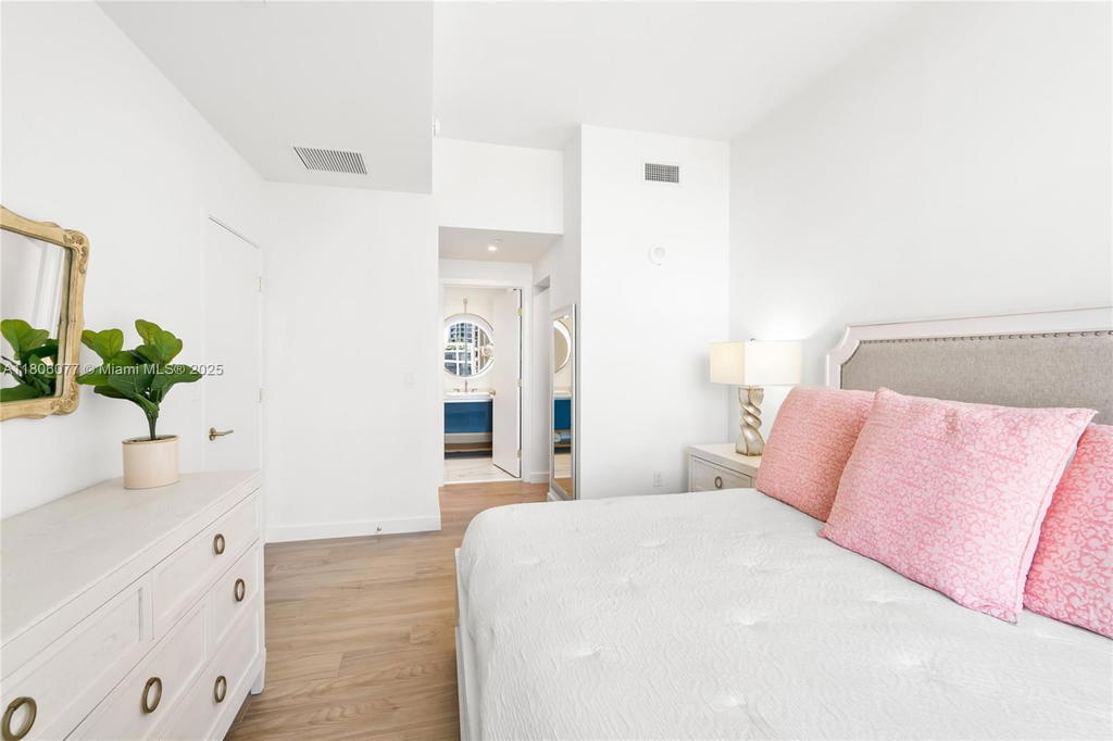 Real estate property located at 2678 Tigertail Ave #713, Miami-dade, 2678 Tigertail Condo, Miami, FL