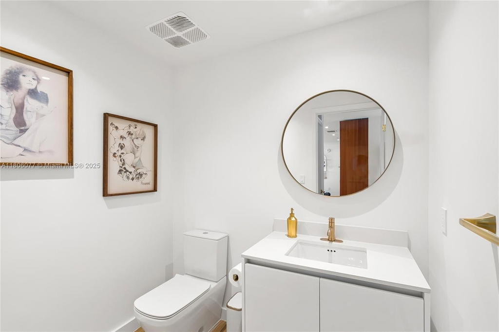 Real estate property located at 2678 Tigertail Ave #713, Miami-dade, 2678 Tigertail Condo, Miami, FL