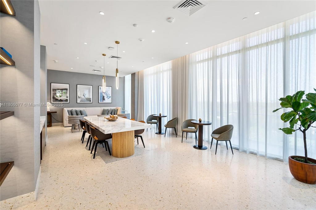 Real estate property located at 2678 Tigertail Ave #713, Miami-dade, 2678 Tigertail Condo, Miami, FL