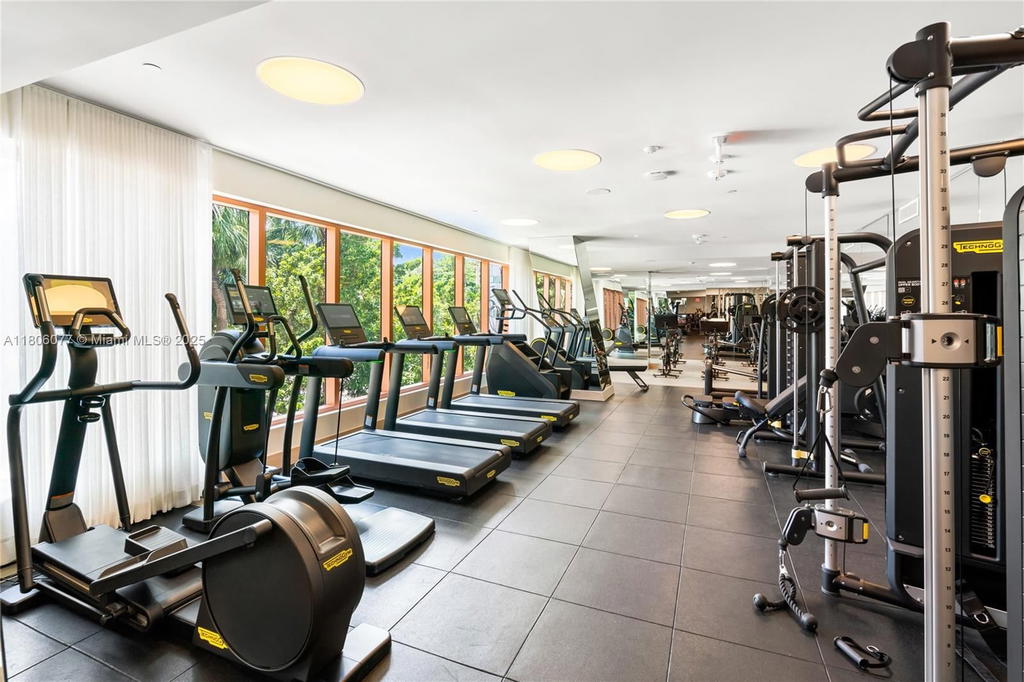 Real estate property located at 2678 Tigertail Ave #713, Miami-dade, 2678 Tigertail Condo, Miami, FL