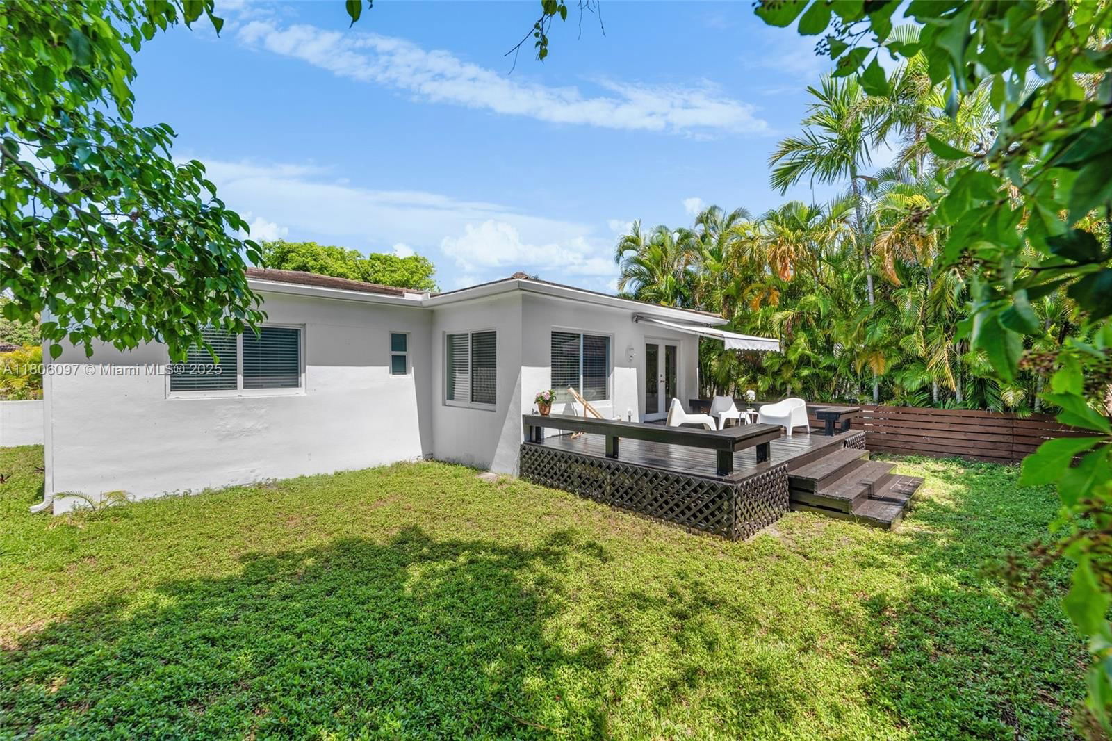 Real estate property located at 9057 Emerson Ave, Miami-dade, Altos Del Mar No 4, Surfside, FL