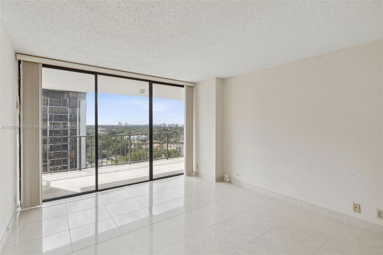 Real estate property located at 1901 Brickell Ave B1408, Miami-dade, Brickell Place Condo, Miami, FL