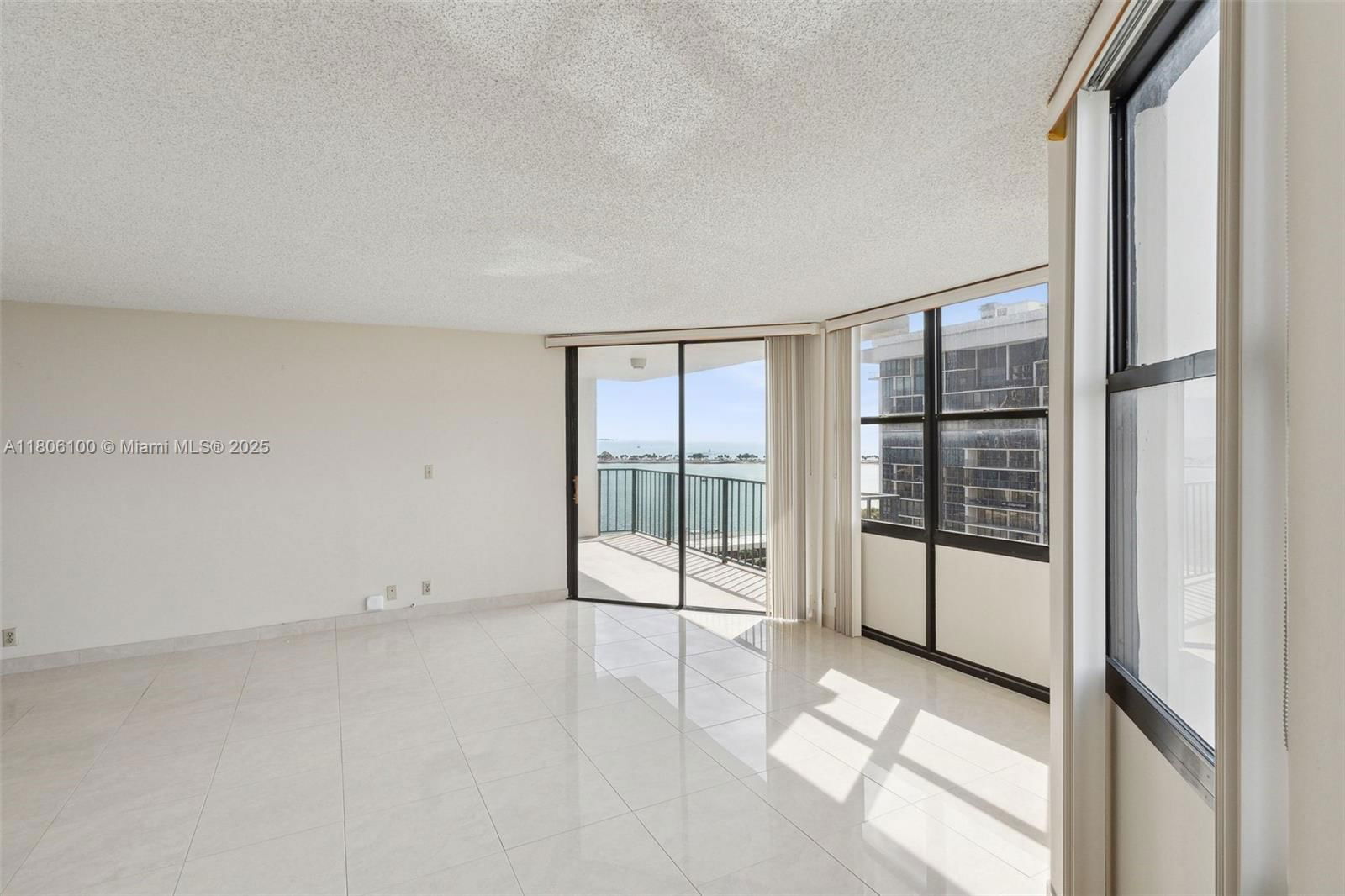 Real estate property located at 1901 Brickell Ave B1408, Miami-dade, Brickell Place Condo, Miami, FL