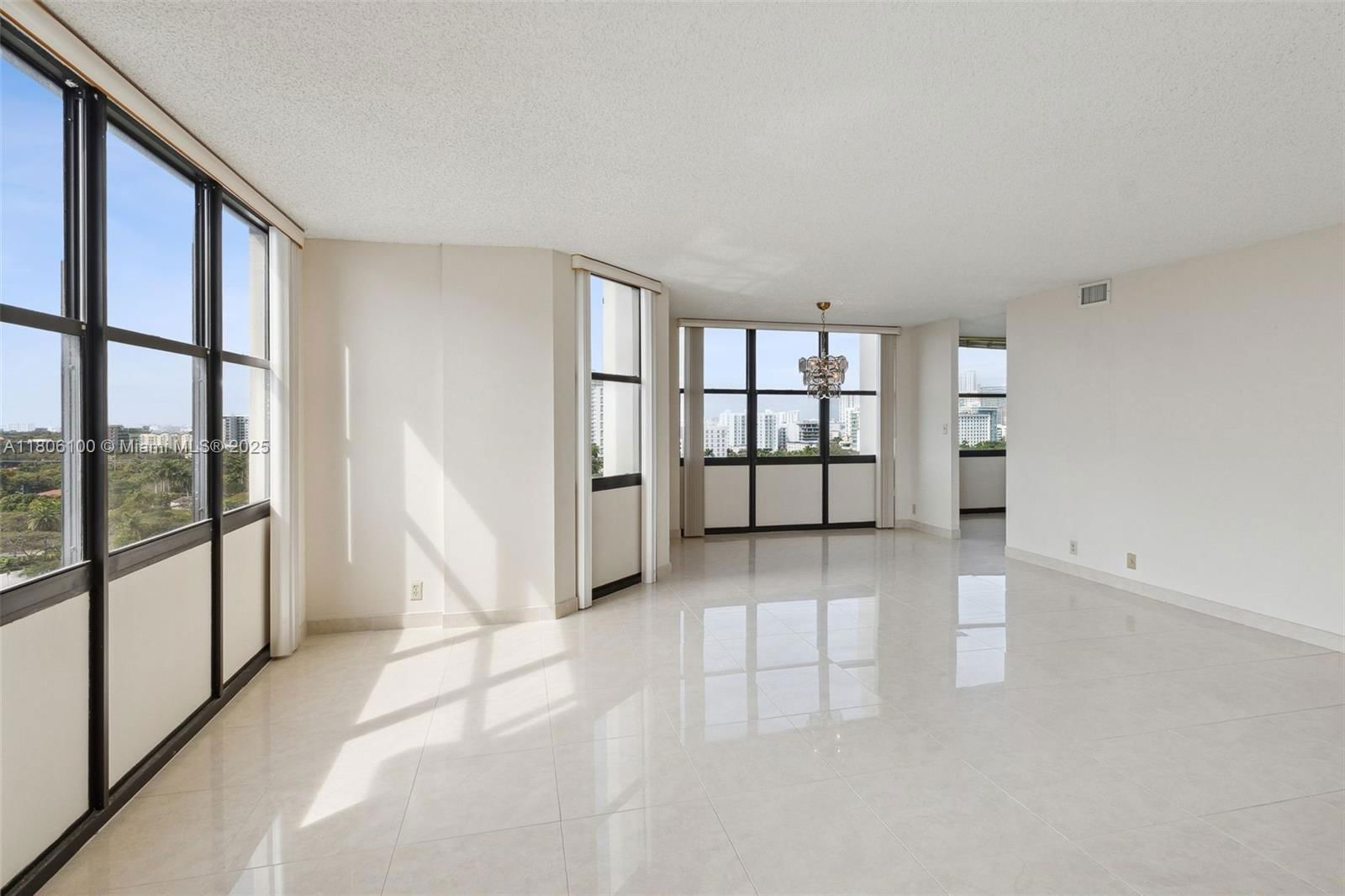 Real estate property located at 1901 Brickell Ave B1408, Miami-dade, Brickell Place Condo, Miami, FL