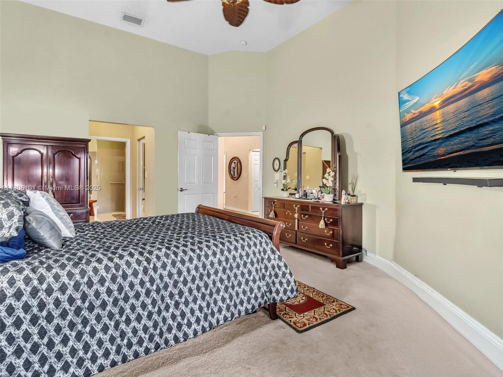 Real estate property located at 2530 Aragon Blvd #1, Broward, Regency Homes At Sunrise, Sunrise, FL