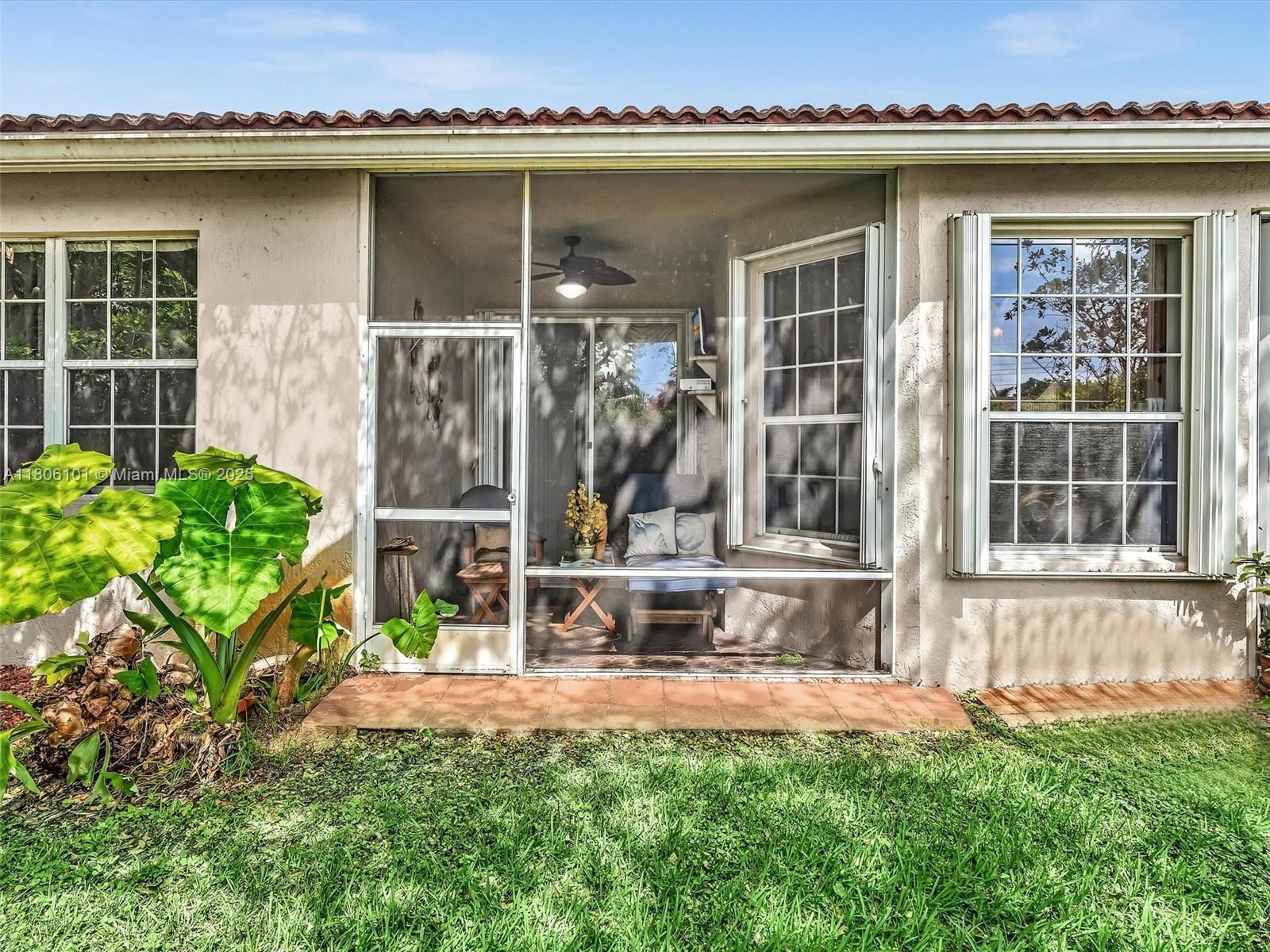 Real estate property located at 2530 Aragon Blvd #1, Broward, Regency Homes At Sunrise, Sunrise, FL