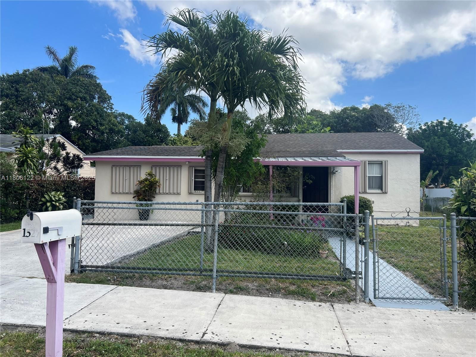 Real estate property located at 1527 101st St, Miami-dade, Miami Park Sec 2, Miami, FL