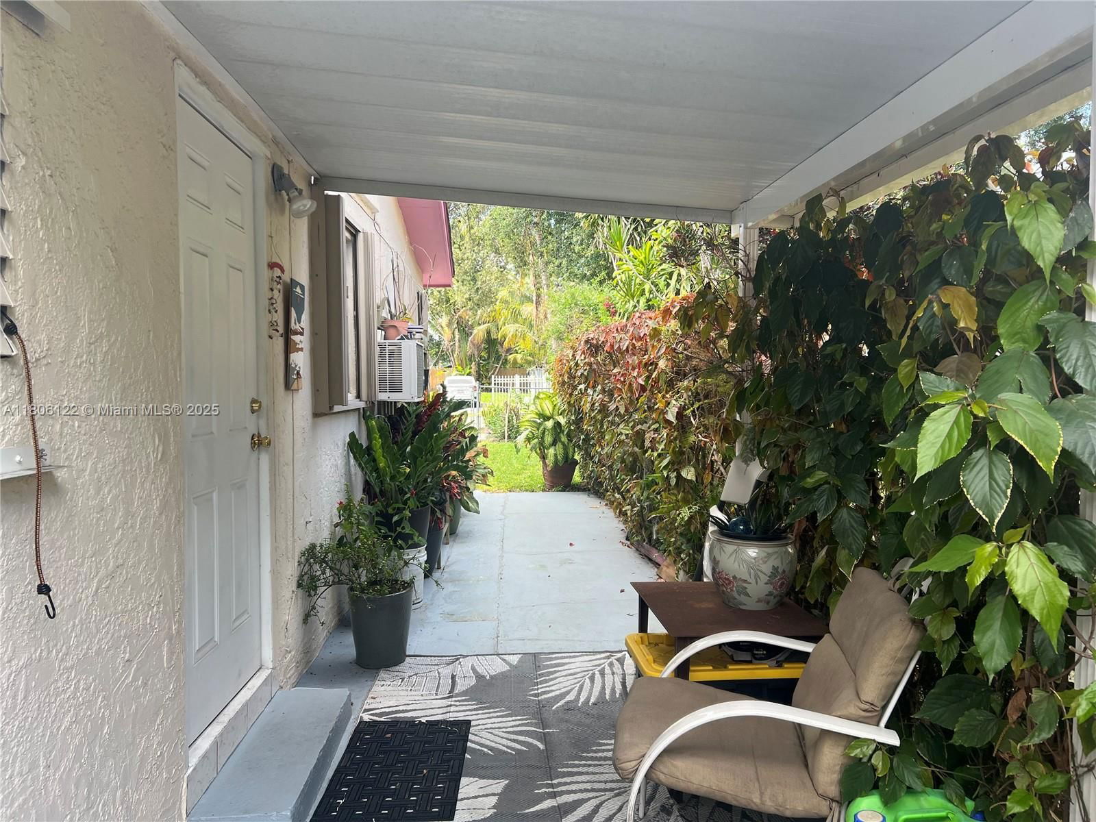 Real estate property located at 1527 101st St, Miami-dade, Miami Park Sec 2, Miami, FL