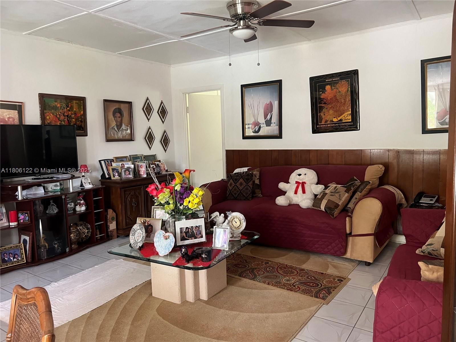 Real estate property located at 1527 101st St, Miami-dade, Miami Park Sec 2, Miami, FL