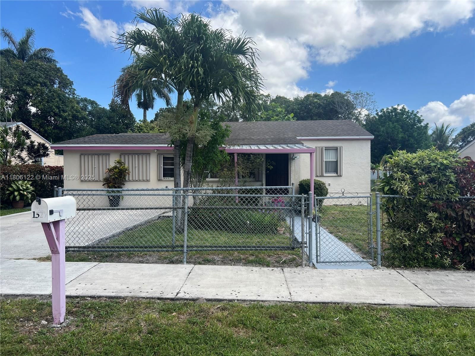 Real estate property located at 1527 101st St, Miami-dade, Miami Park Sec 2, Miami, FL
