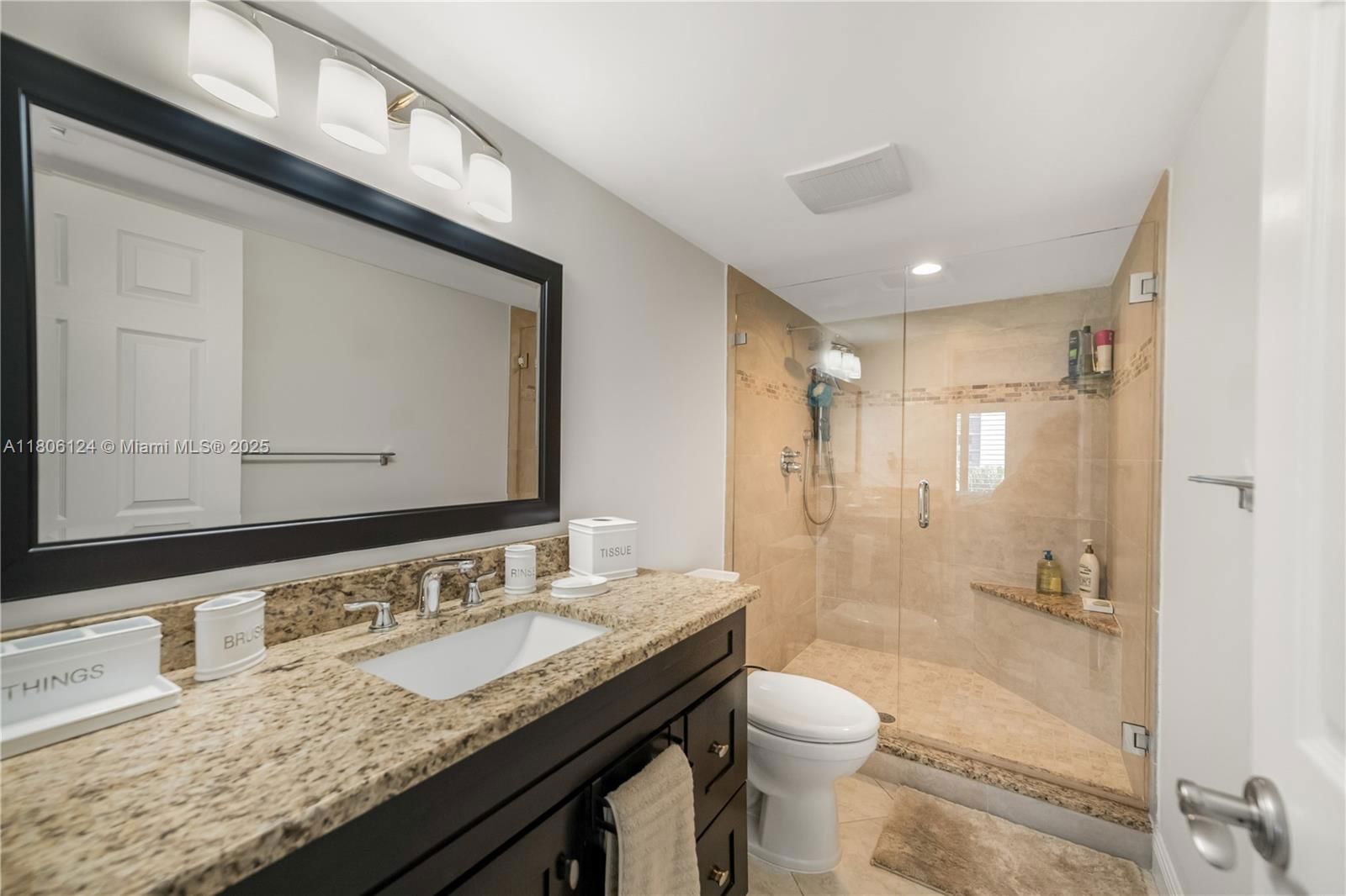 Real estate property located at 3525 Ocean Blvd #4020, Palm Beach, Lakewood At Palm Beach Co, South Palm Beach, FL