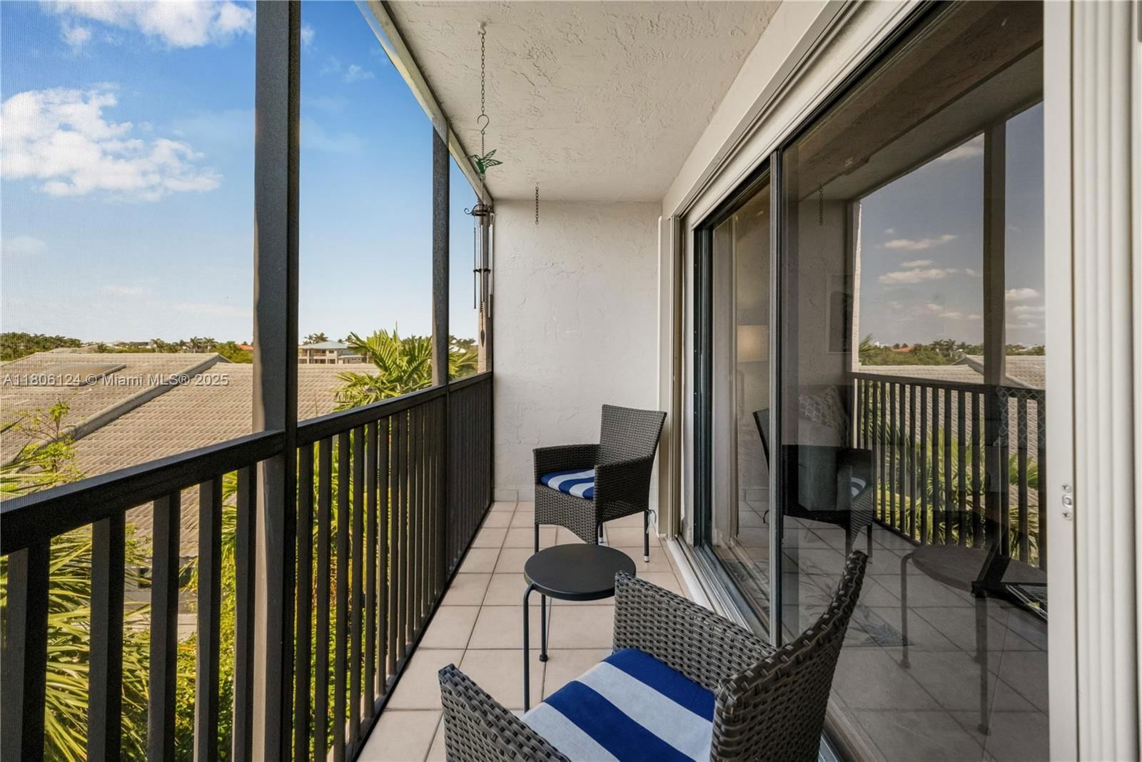 Real estate property located at 3525 Ocean Blvd #4020, Palm Beach, Lakewood At Palm Beach Co, South Palm Beach, FL