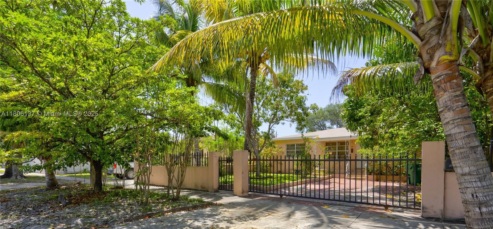 Real estate property located at 580 120th St, Miami-dade, Alhambra Heights, Miami, FL