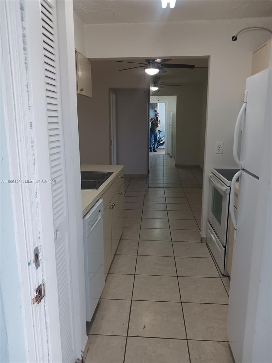 Real estate property located at 2700 135th St #30, Miami-dade, Fairmont House Inc - Co-o, North Miami, FL