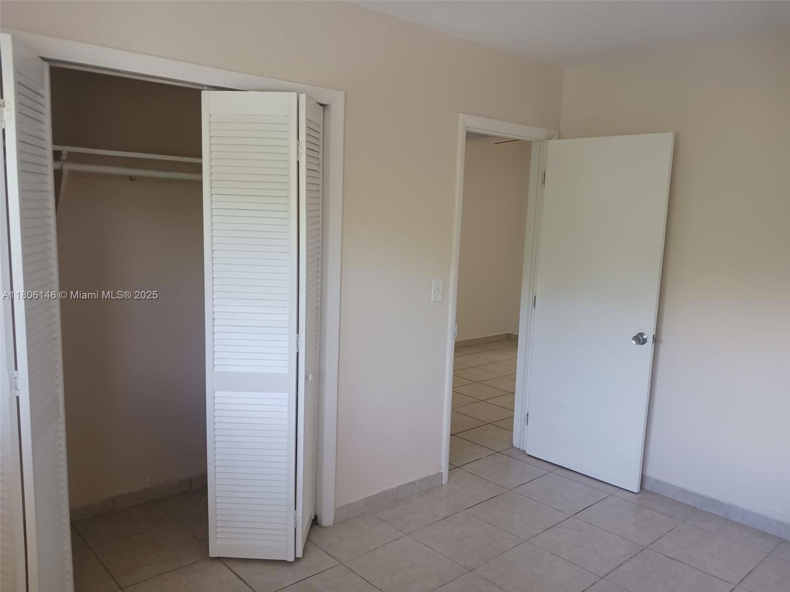 Real estate property located at 2700 135th St #30, Miami-dade, Fairmont House Inc - Co-o, North Miami, FL