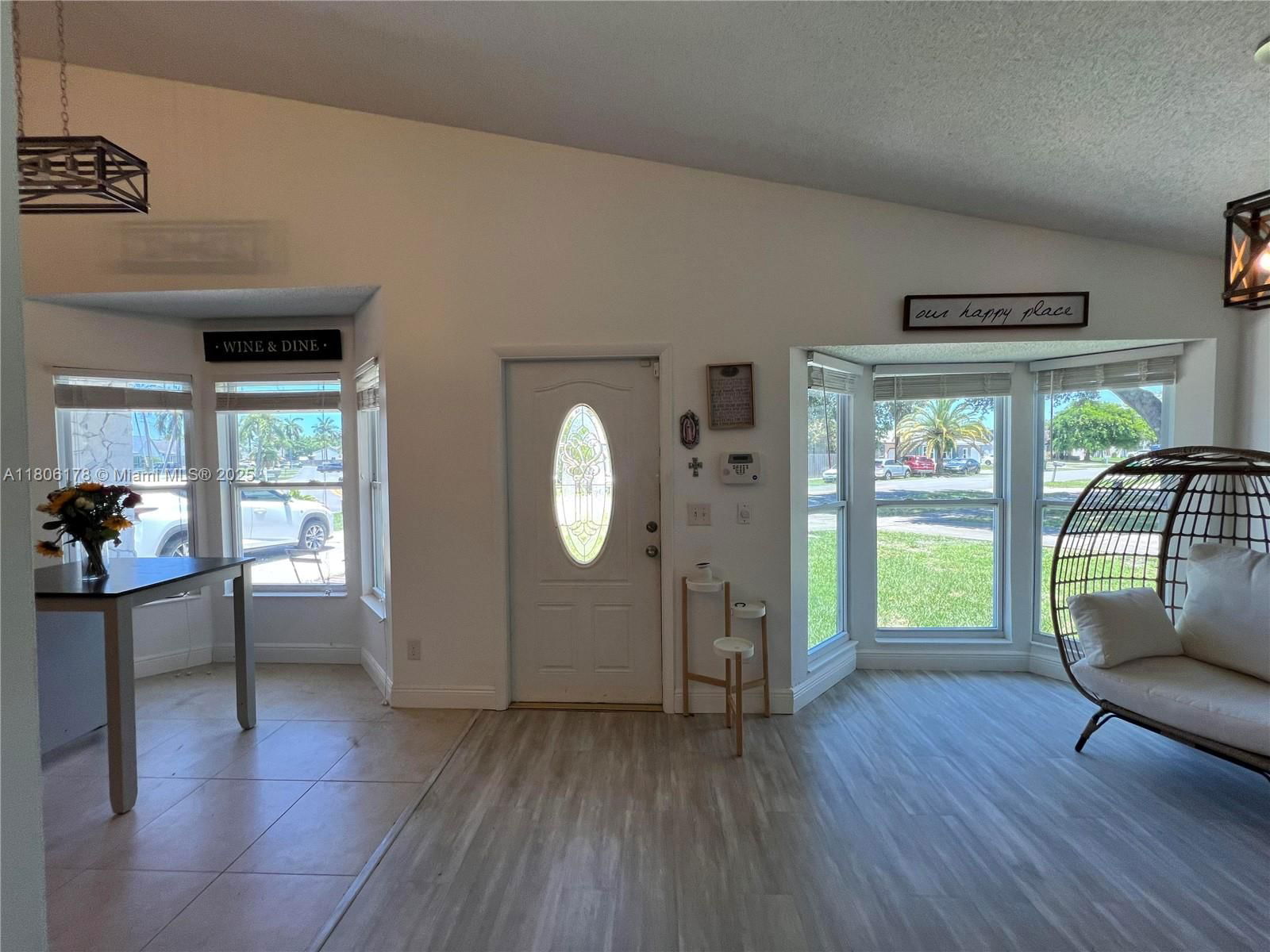 Real estate property located at 13570 10th Pl, Broward, Family Homes, Davie, FL