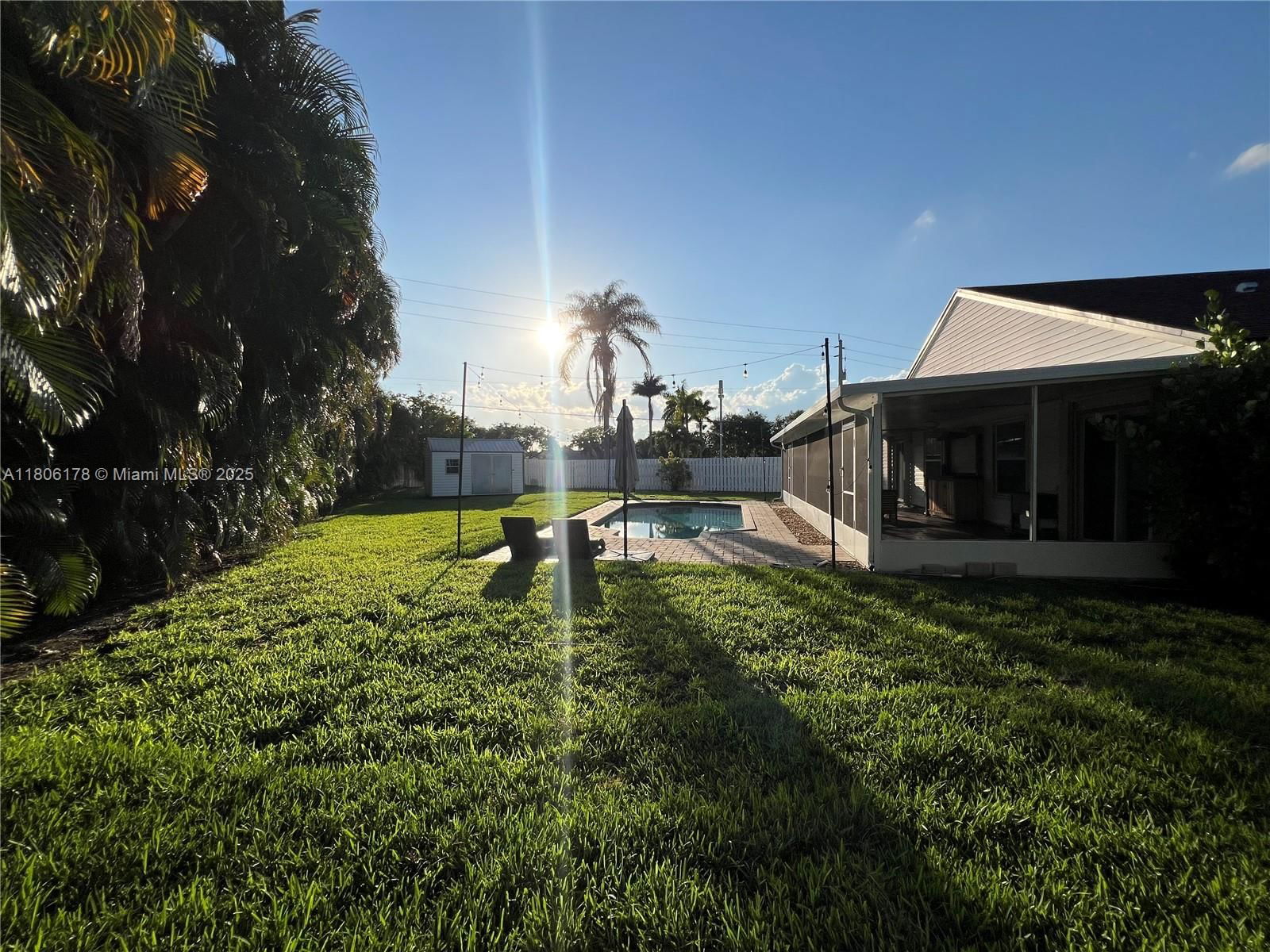 Real estate property located at 13570 10th Pl, Broward, Family Homes, Davie, FL