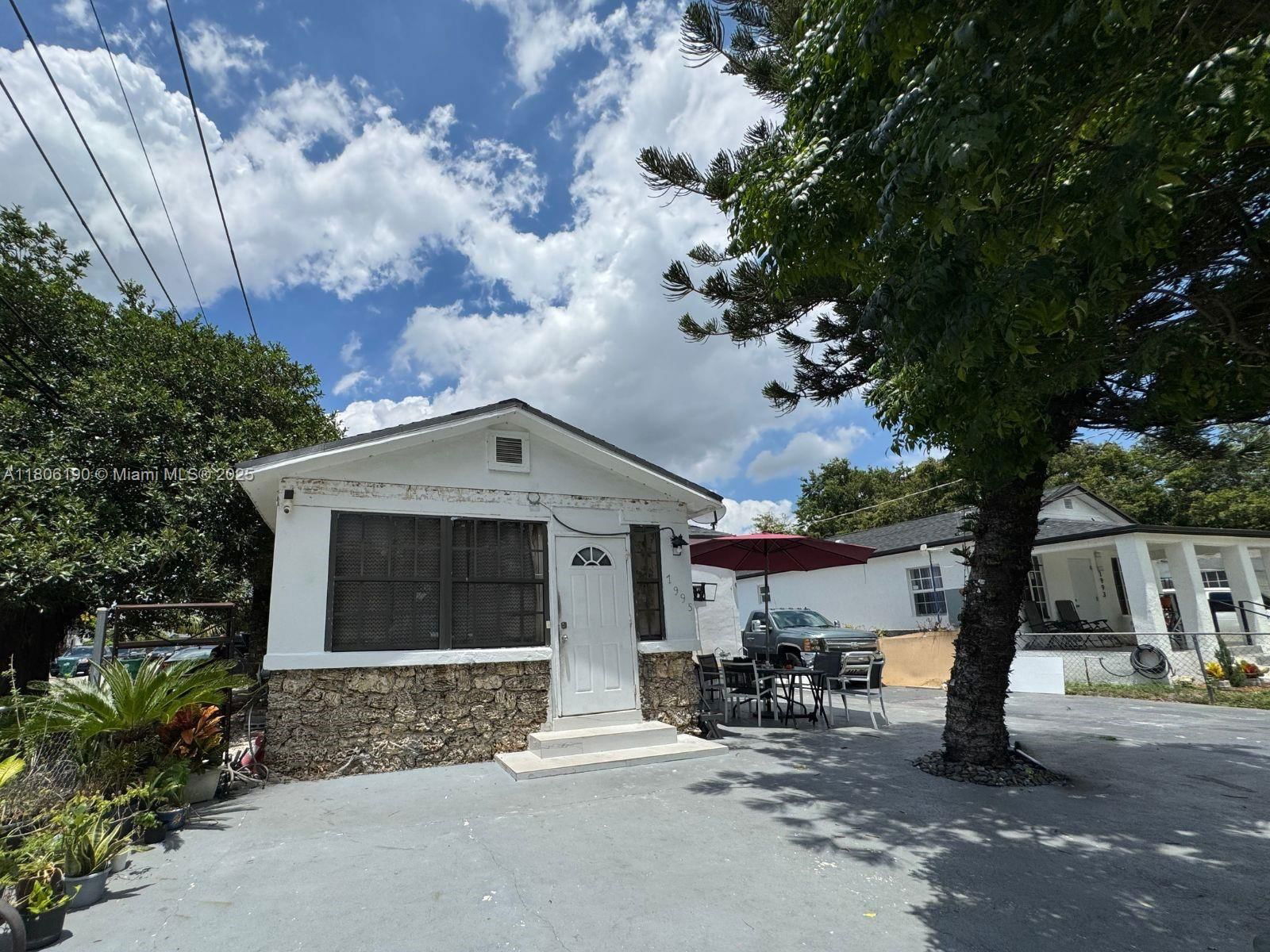 Real estate property located at 1995 58th St, Miami-dade, Ridgeway, Miami, FL
