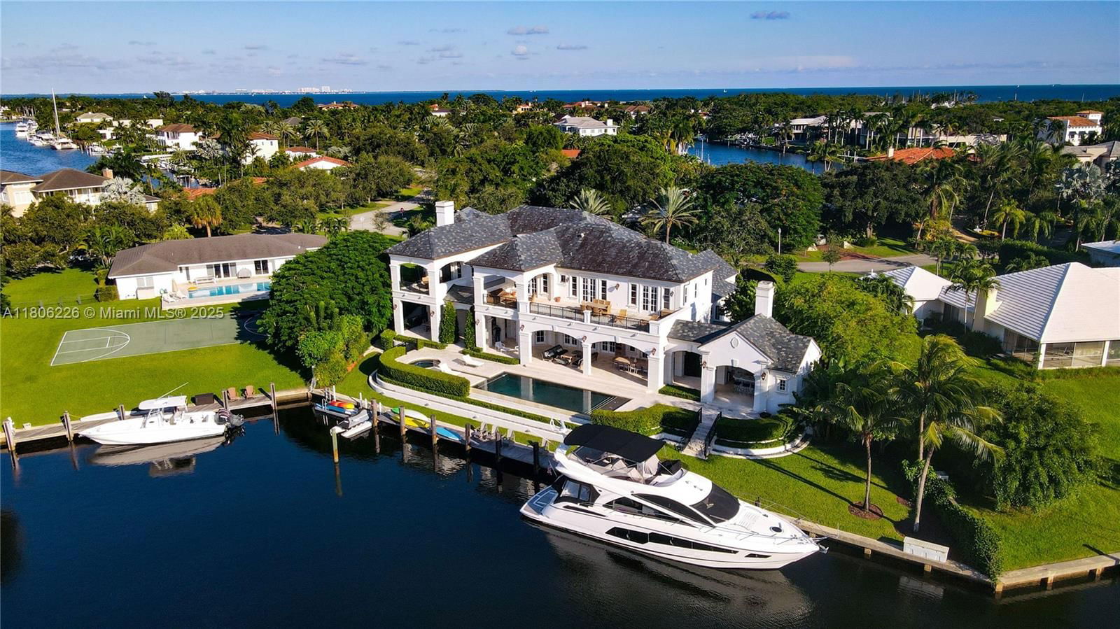 Real estate property located at 9320 Gallardo St, Miami-dade, Old Cutler Bay Sec 3, Coral Gables, FL