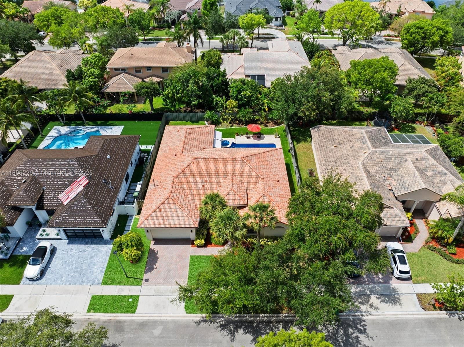 Real estate property located at 12834 21st St, Broward, Pembroke Falls - Phase 1, Pembroke Pines, FL