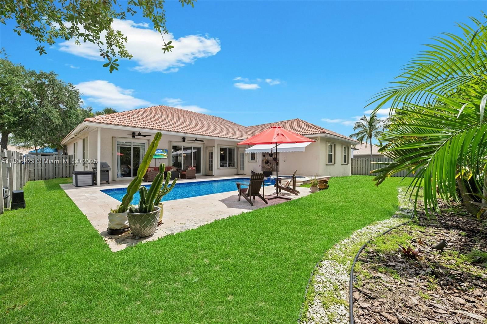 Real estate property located at 12834 21st St, Broward, Pembroke Falls - Phase 1, Pembroke Pines, FL