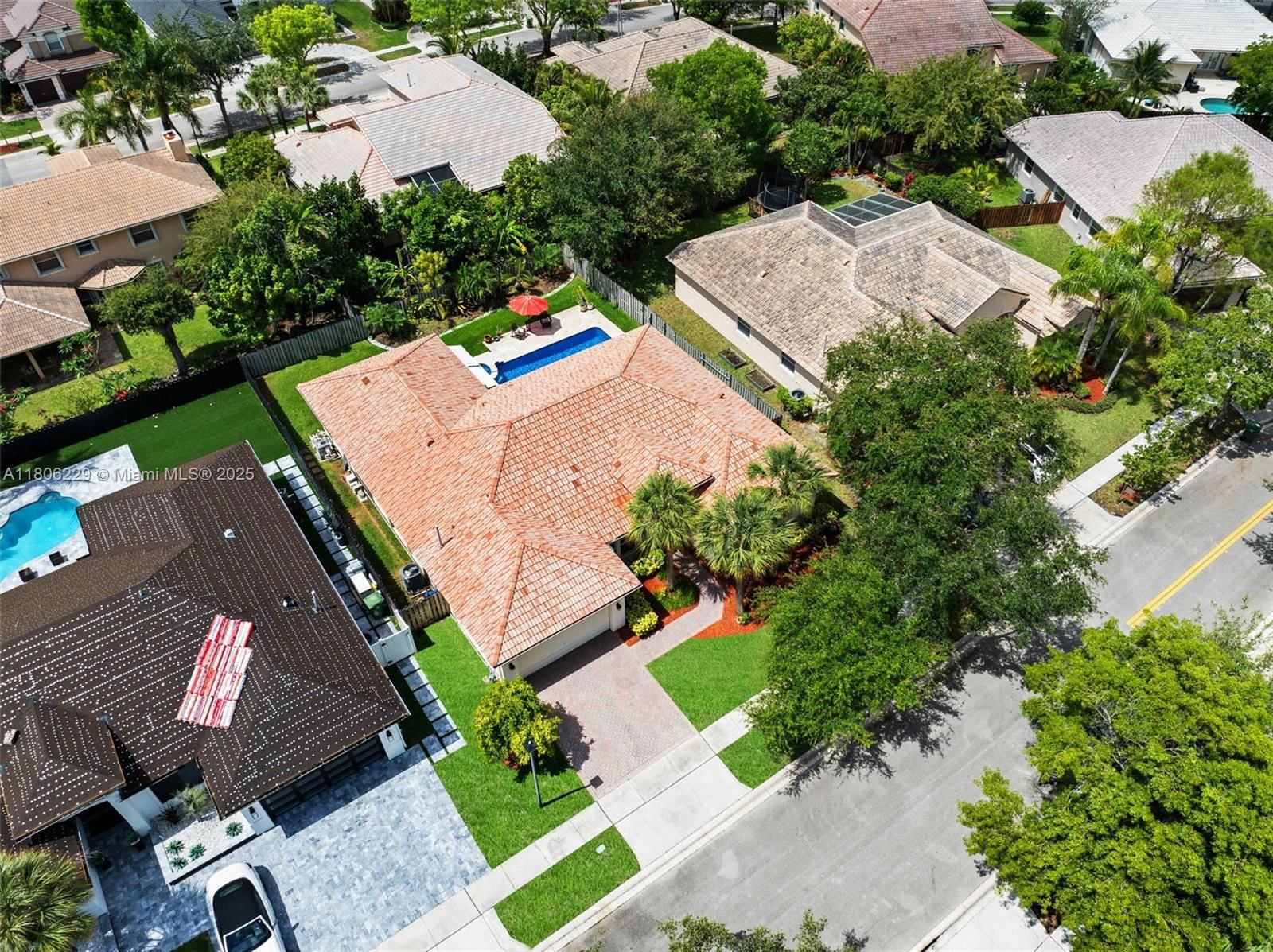 Real estate property located at 12834 21st St, Broward, Pembroke Falls - Phase 1, Pembroke Pines, FL