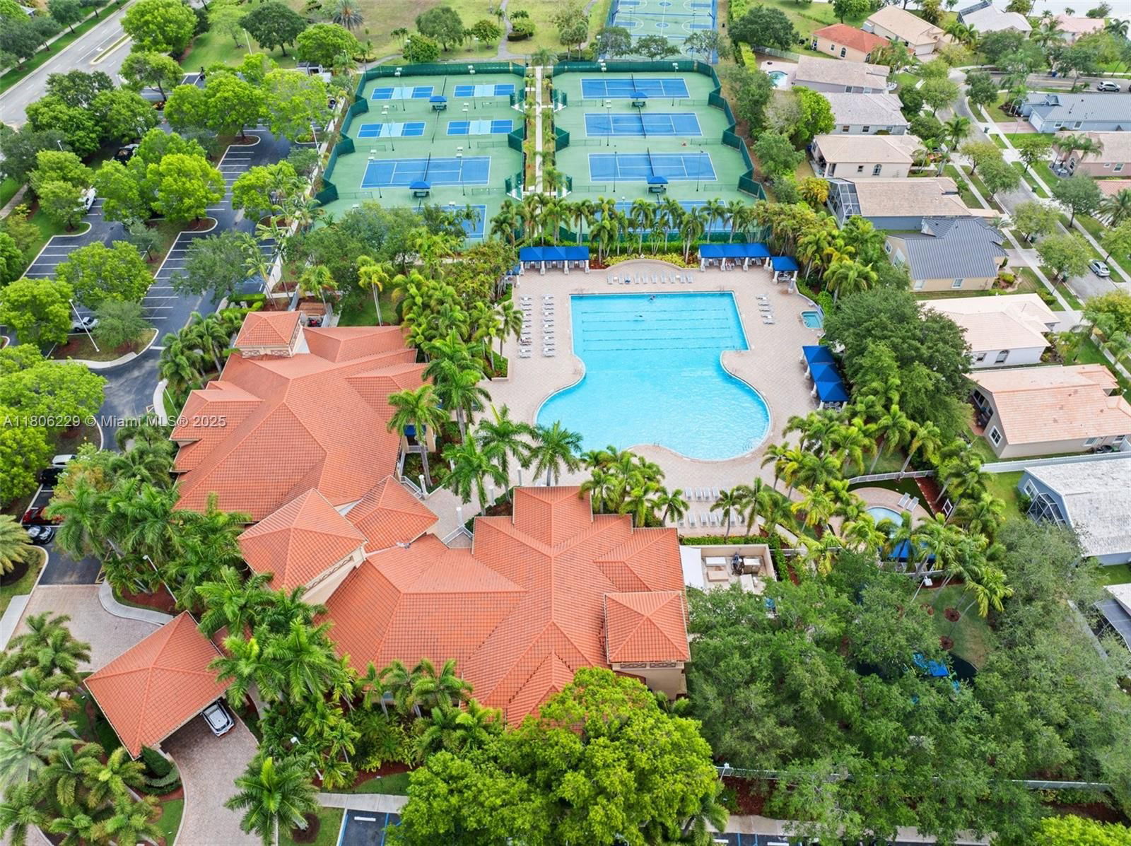 Real estate property located at 12834 21st St, Broward, Pembroke Falls - Phase 1, Pembroke Pines, FL
