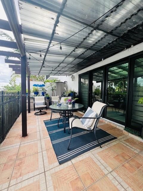 Real estate property located at 1271 124th Ct #2-D, Miami-dade, Villa Venezia Condo Ph Vi, Miami, FL