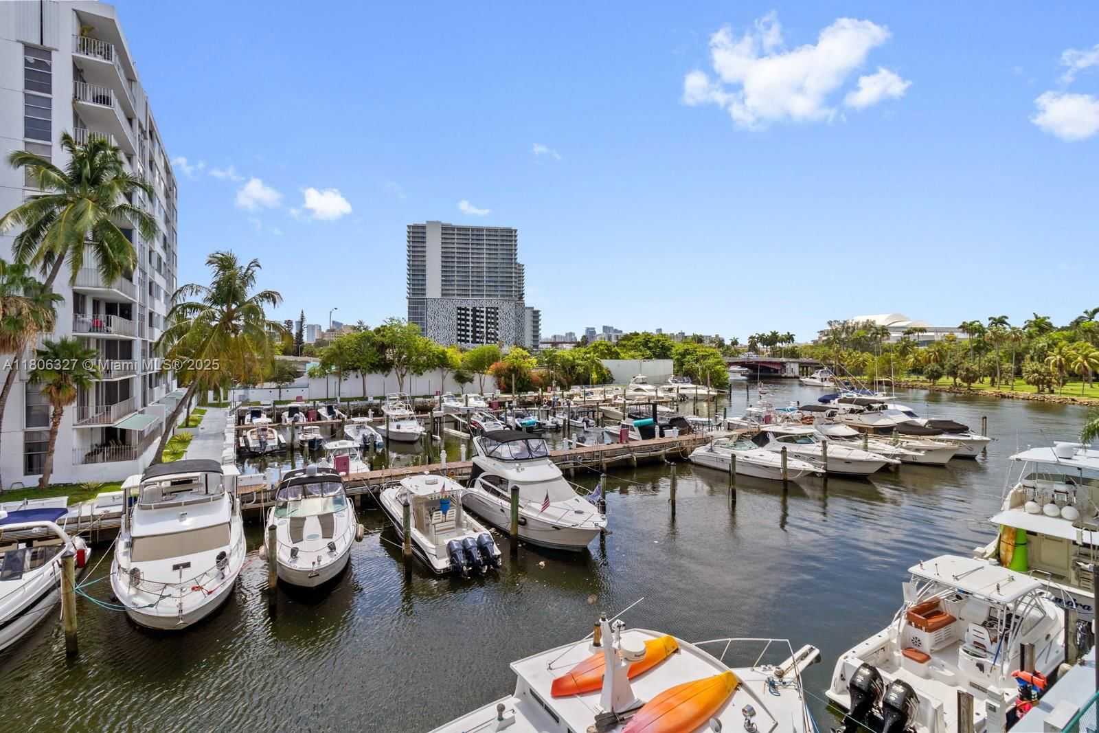 Real estate property located at 1720 N River Dr #308, Miami-dade, Serenity On The River Con, Miami, FL
