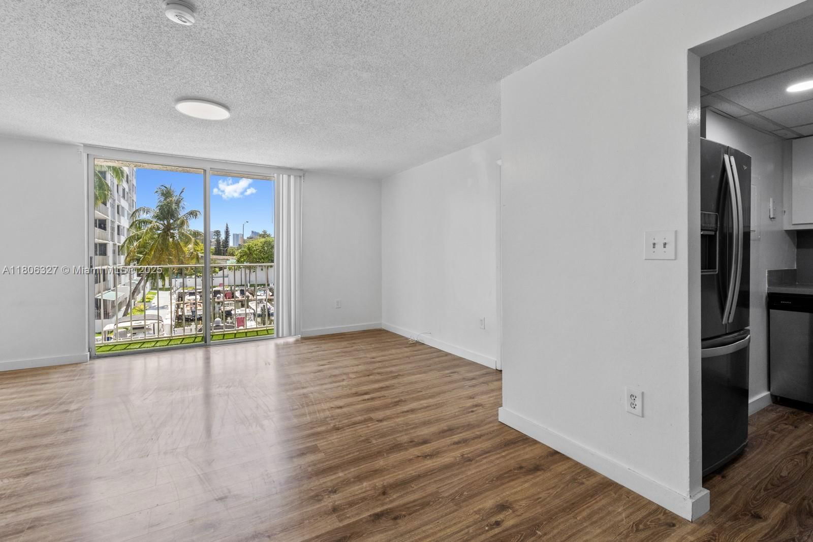 Real estate property located at 1720 N River Dr #308, Miami-dade, Serenity On The River Con, Miami, FL