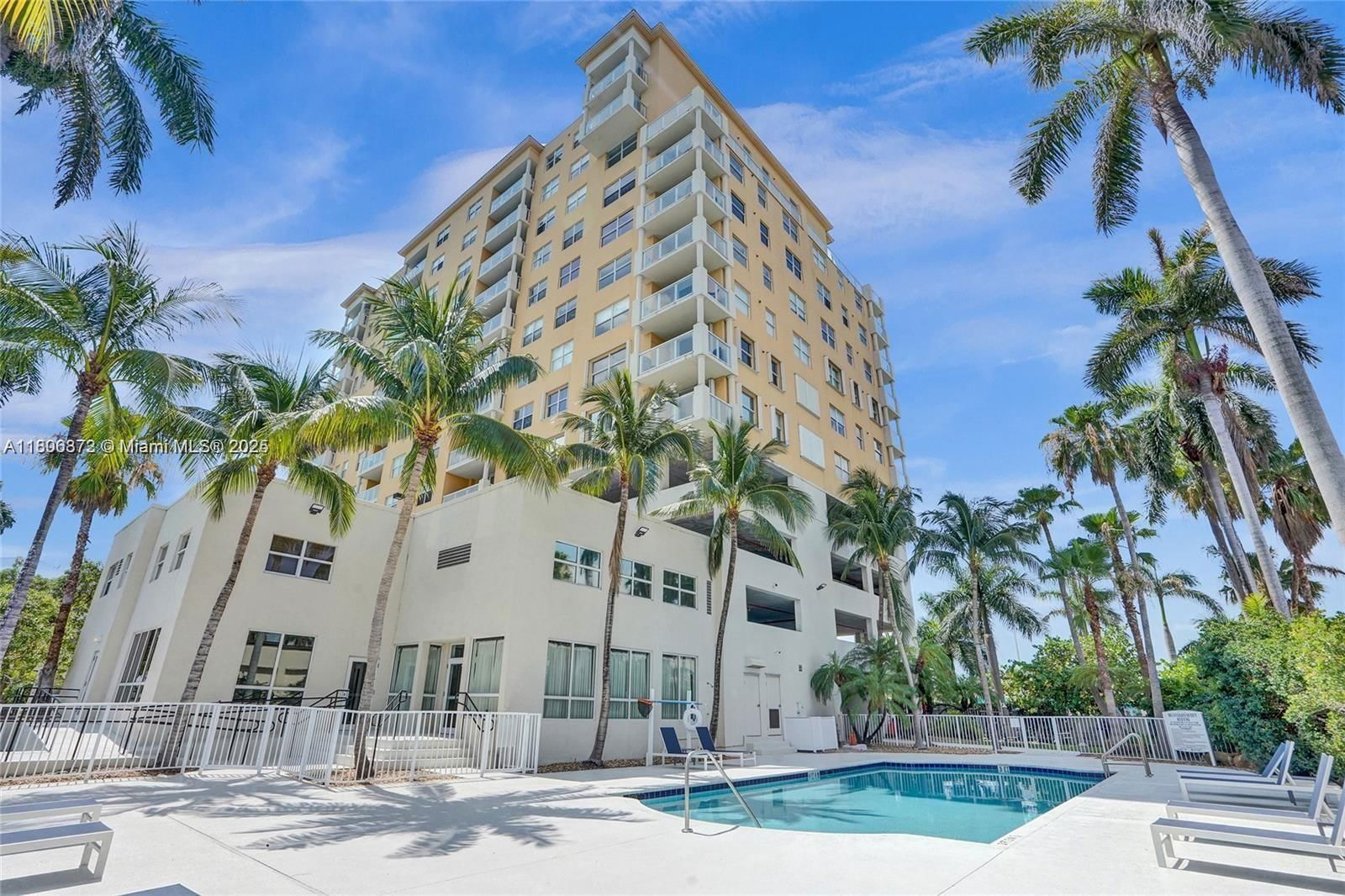 Real estate property located at 1625 Kennedy Causeway PH106, Miami-dade, Bayview Condo At North Ba, North Bay Village, FL