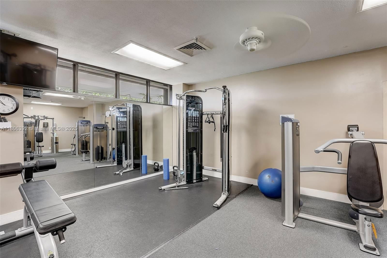 Real estate property located at 520 Brickell Key Dr A604, Miami-dade, Brickell Key One Condo, Miami, FL