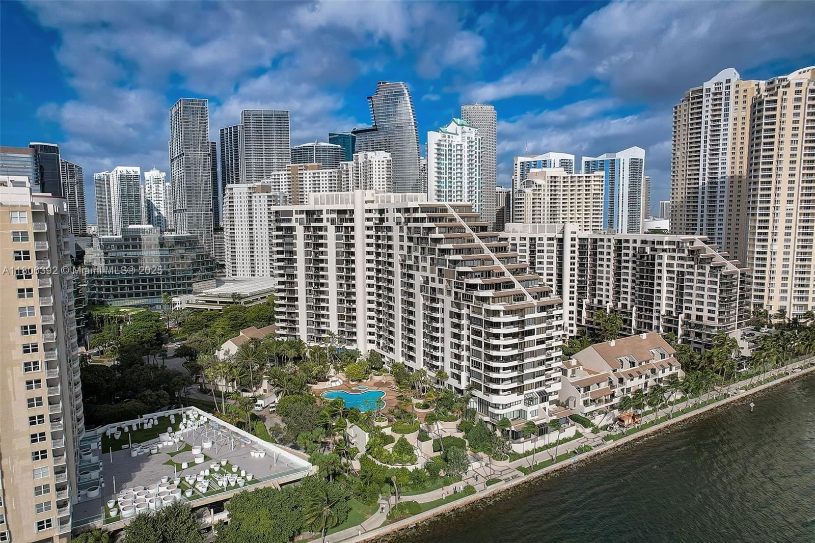 Real estate property located at 520 Brickell Key Dr A604, Miami-dade, Brickell Key One Condo, Miami, FL