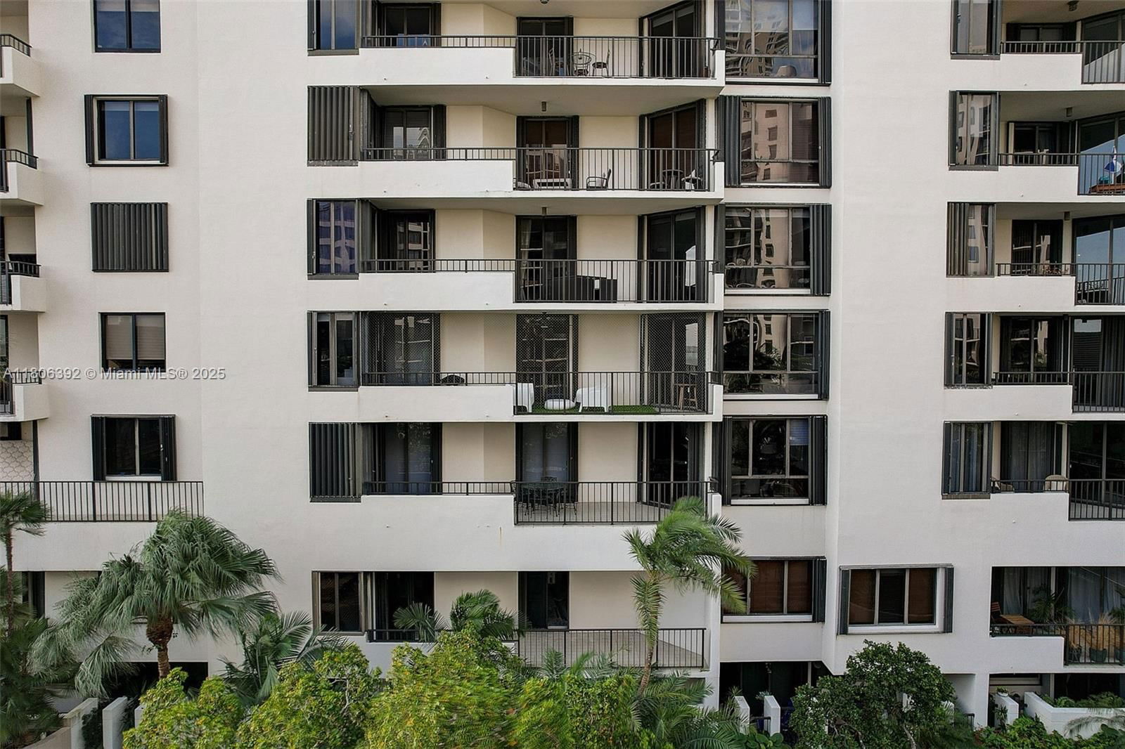 Real estate property located at 520 Brickell Key Dr A604, Miami-dade, Brickell Key One Condo, Miami, FL